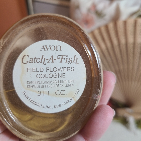 Charming Cowboy Figurine with Yellow Hat Fish Of The DAY Avon Collectible Bottle - Picture 6 of 12